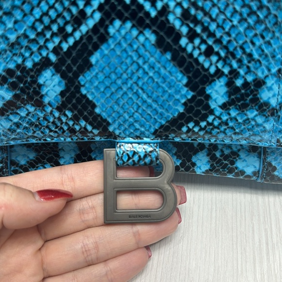 Authentic Balenciaga hourglass small - Picture 8 of 9